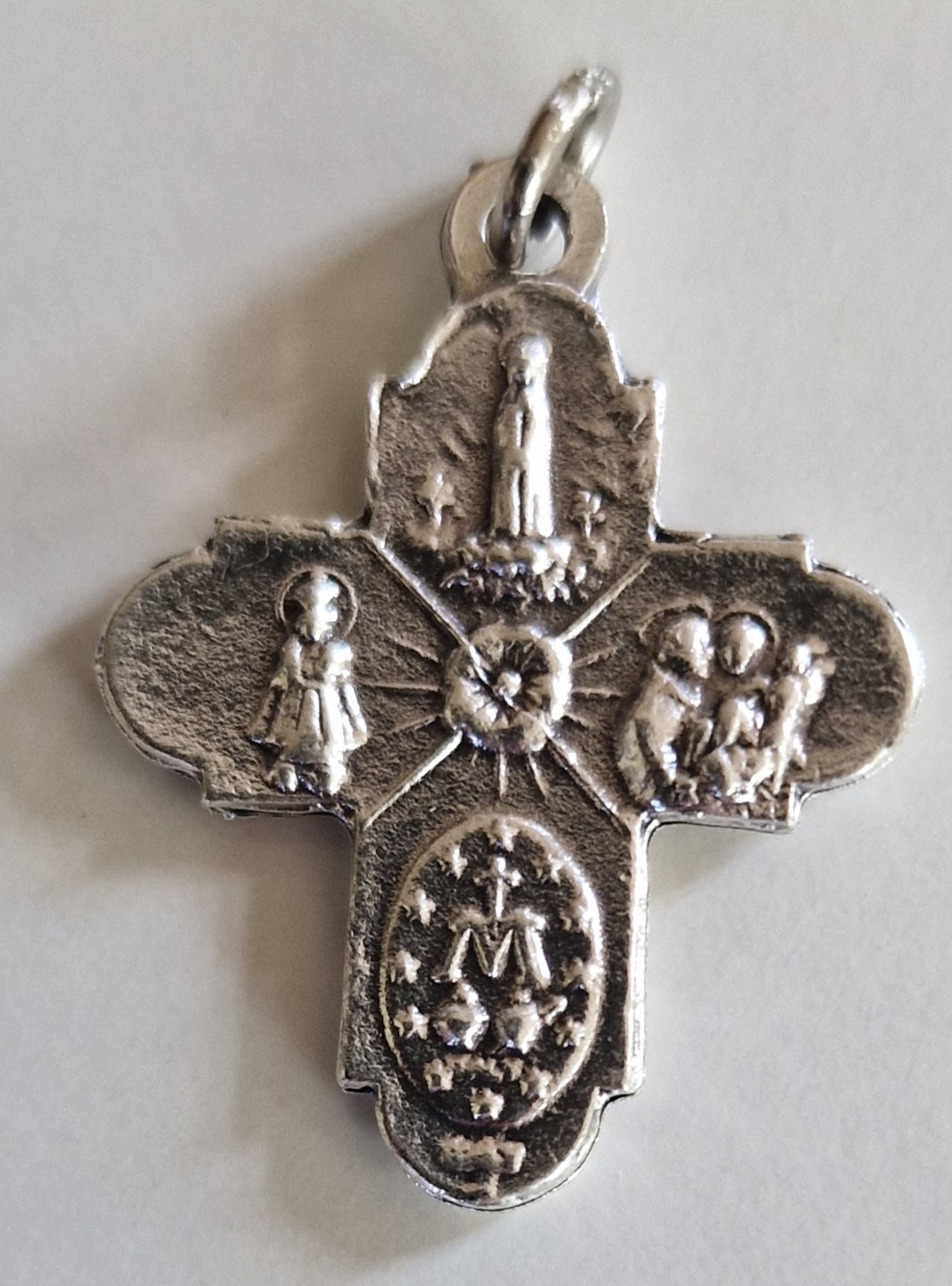 Médaille Croix Des Saints 27mm