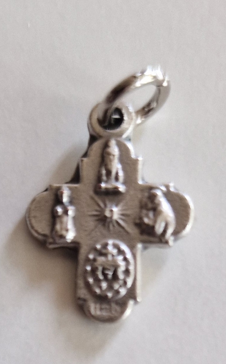 Médaille Croix Des saints (discrète)